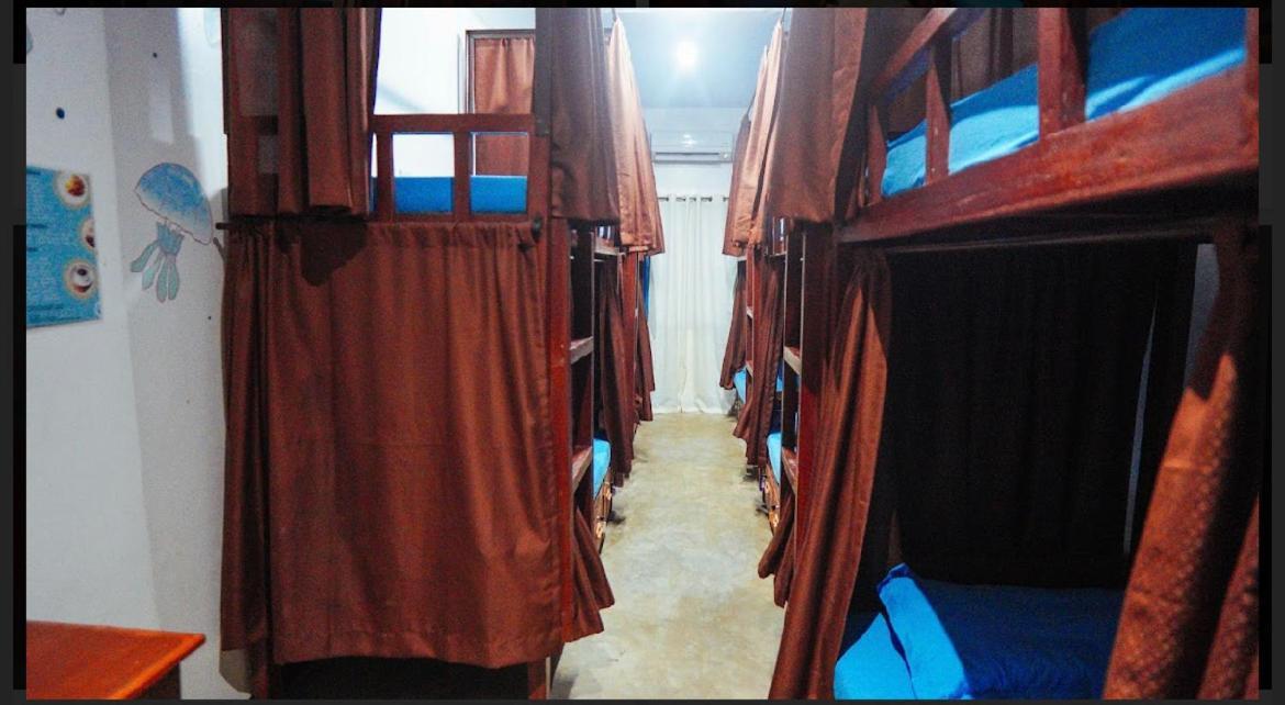 Tres Islas Hostel General Luna  Dış mekan fotoğraf